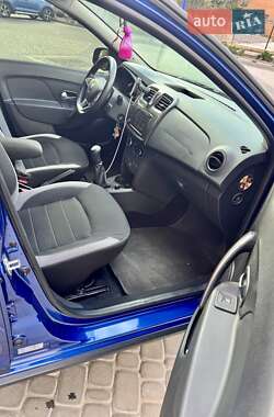 Хэтчбек Renault Sandero StepWay 2021 в 