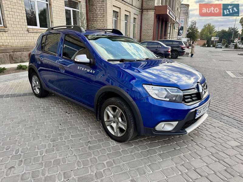 Хэтчбек Renault Sandero StepWay 2021 в Кропивницком