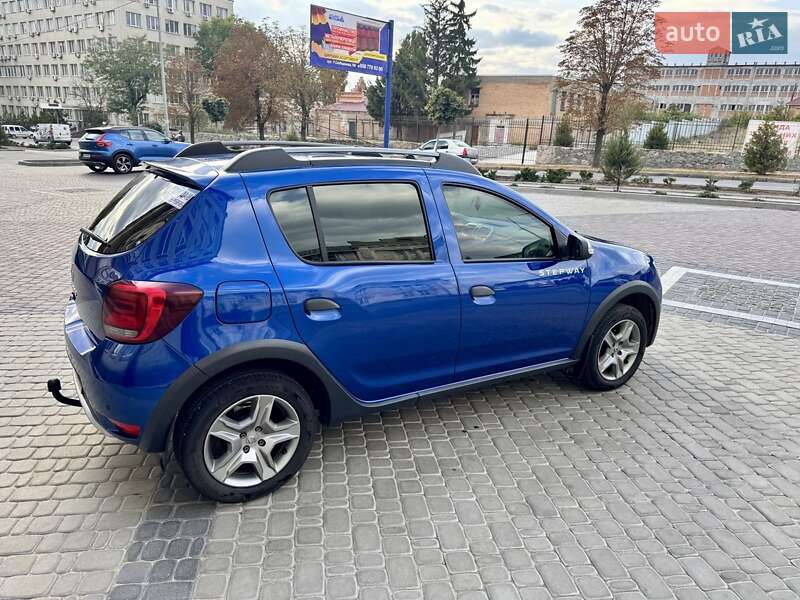 Хэтчбек Renault Sandero StepWay 2021 в Кропивницком