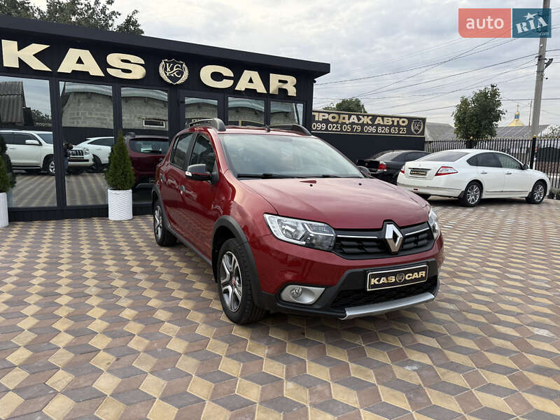 Хэтчбек Renault Sandero StepWay 2019 в Знаменке фото Хэтчбек Renault Sandero StepWay 2019 в Знаменке