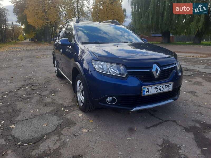 Хэтчбек Renault Sandero StepWay 2016 в Кролевце