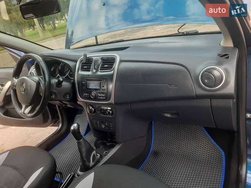 Хэтчбек Renault Sandero StepWay 2016 в Кролевце