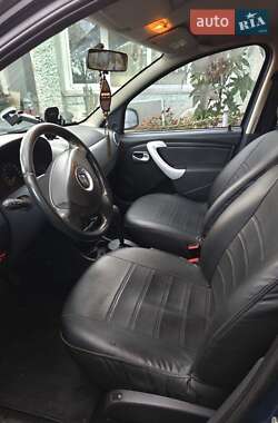 Внедорожник / Кроссовер Renault Sandero StepWay 2012 в 