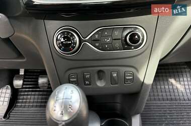 Хэтчбек Renault Sandero StepWay 2019 в 