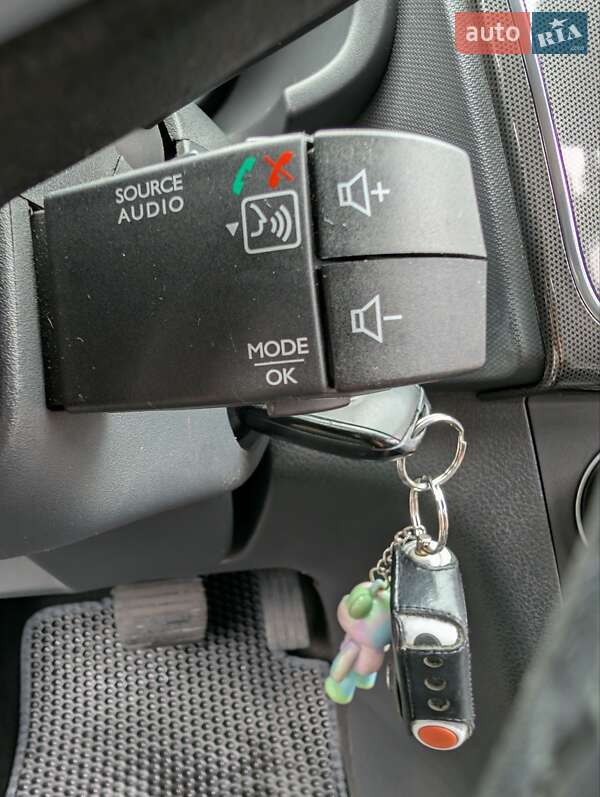 Хэтчбек Renault Sandero StepWay 2020 в Кропивницком