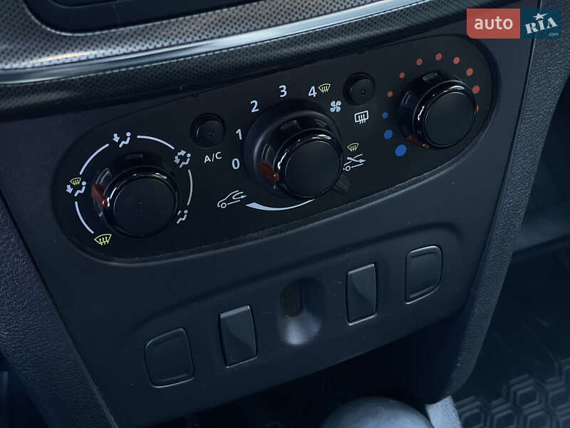 Хэтчбек Renault Sandero StepWay 2018 в Одессе