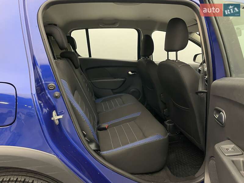 Хетчбек Renault Sandero StepWay 2020 в Києві фото 18 Хетчбек Renault Sandero StepWay 2020 в Києві