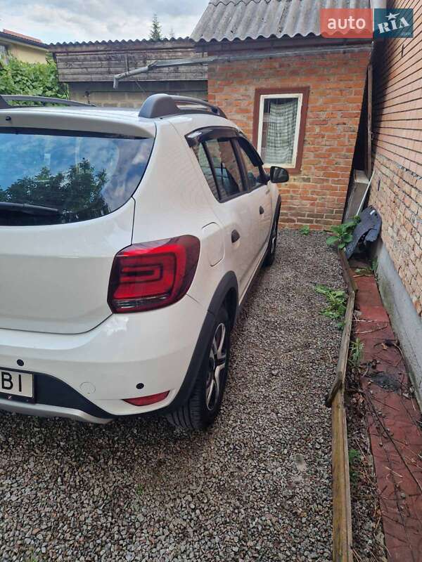 Хетчбек Renault Sandero StepWay 2020 в Києві фото 8 Хетчбек Renault Sandero StepWay 2020 в Києві