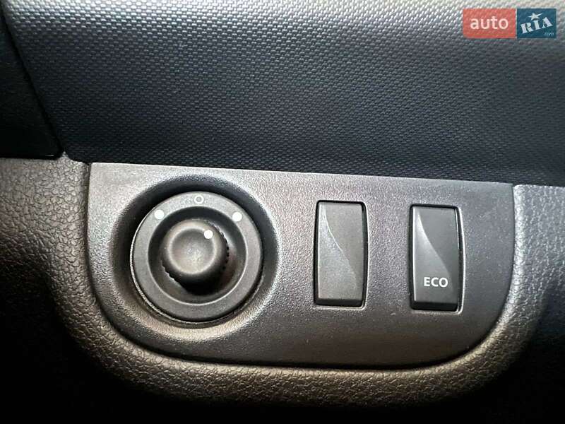 Хетчбек Renault Sandero StepWay 2017 в Миколаєві фото 29 Хетчбек Renault Sandero StepWay 2017 в Миколаєві