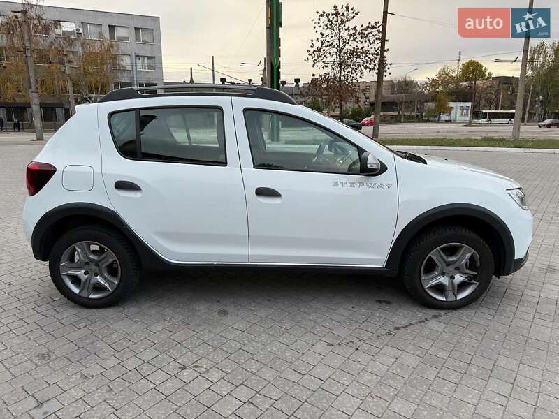 Хэтчбек Renault Sandero StepWay 2021 в Запорожье