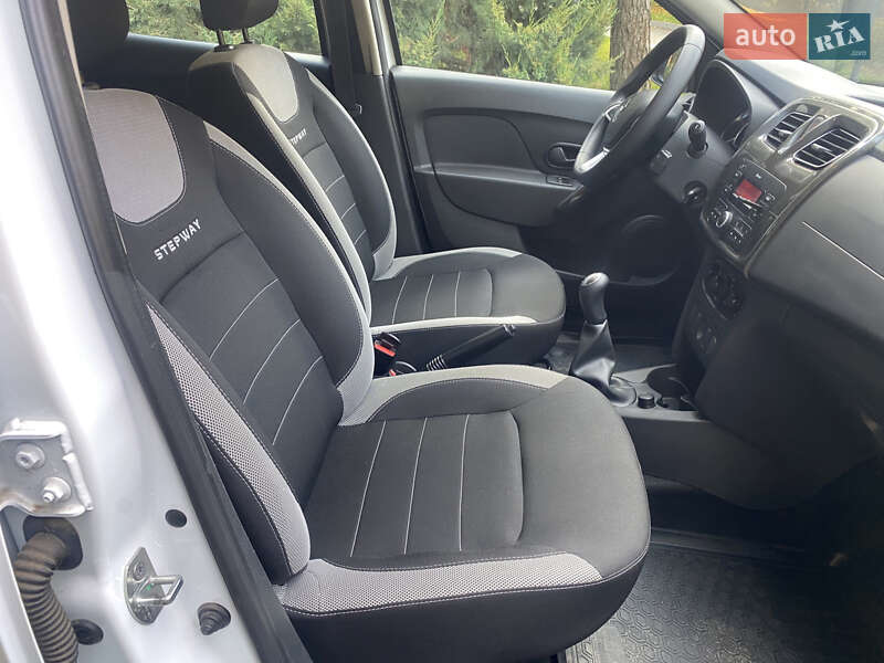 Хетчбек Renault Sandero StepWay 2021 в Києві