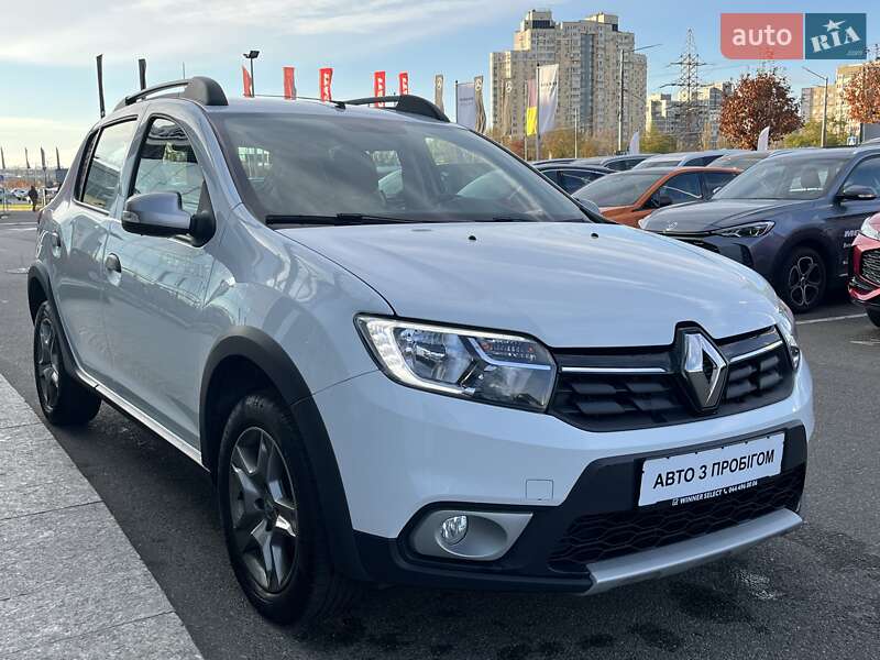 Хэтчбек Renault Sandero StepWay 2021 в Киеве