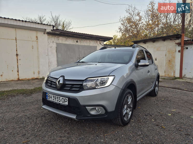 Хэтчбек Renault Sandero StepWay 2021 в Одессе