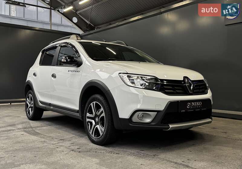 Хэтчбек Renault Sandero StepWay 2020 в Киеве