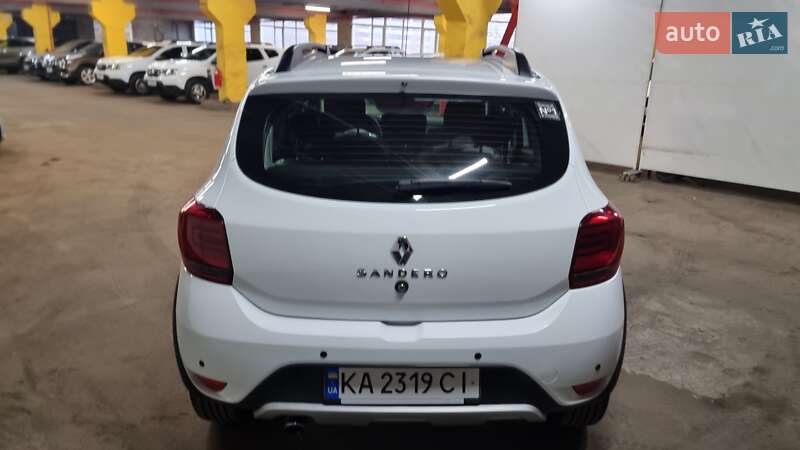 Хэтчбек Renault Sandero StepWay 2021 в Киеве