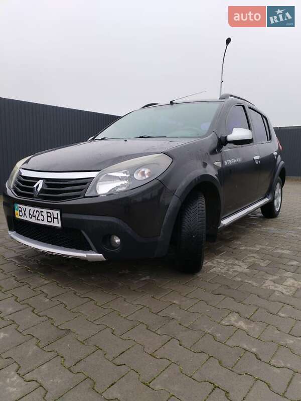 Позашляховик / Кросовер Renault Sandero StepWay 2012 в Хмельницькому