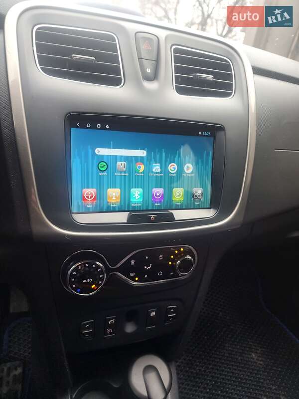 Позашляховик / Кросовер Renault Sandero StepWay 2015 в Харкові фото 10 Позашляховик / Кросовер Renault Sandero StepWay 2015 в Харкові