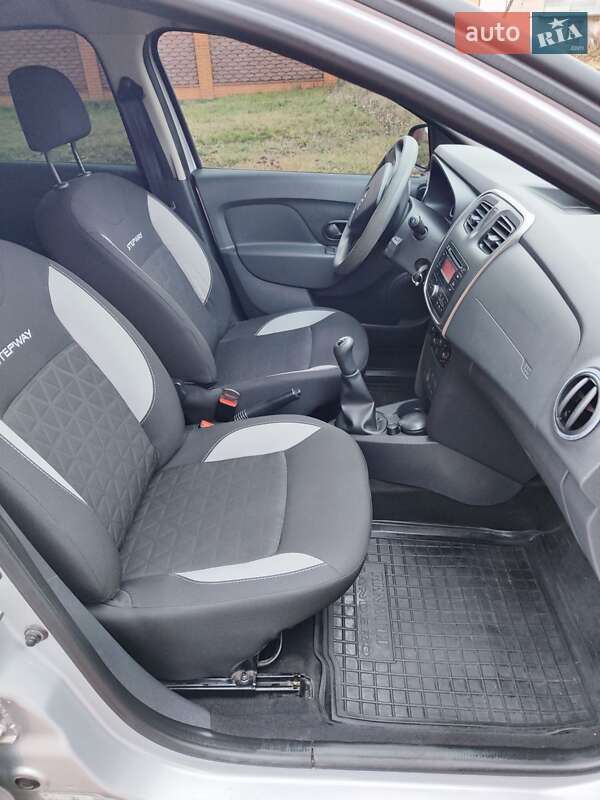 Позашляховик / Кросовер Renault Sandero StepWay 2015 в Кролевці