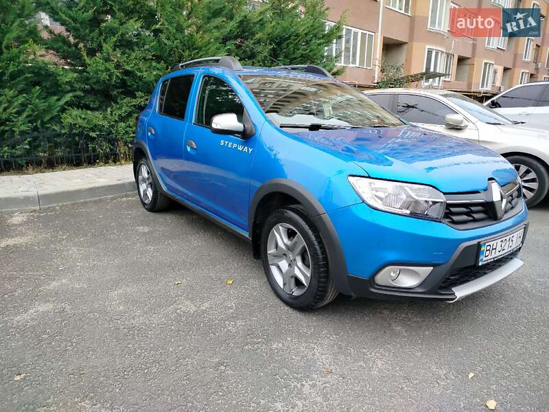 Хетчбек Renault Sandero StepWay 2018 в Одесі фото 10 Хетчбек Renault Sandero StepWay 2018 в Одесі