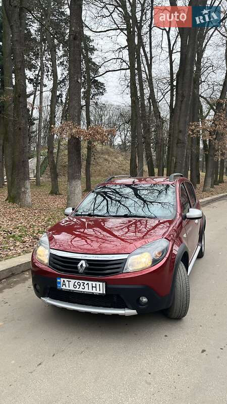 Renault Sandero StepWay 2012 Renault Sandero StepWay 2012