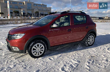 Хетчбек Renault Sandero StepWay 2020 в Львові