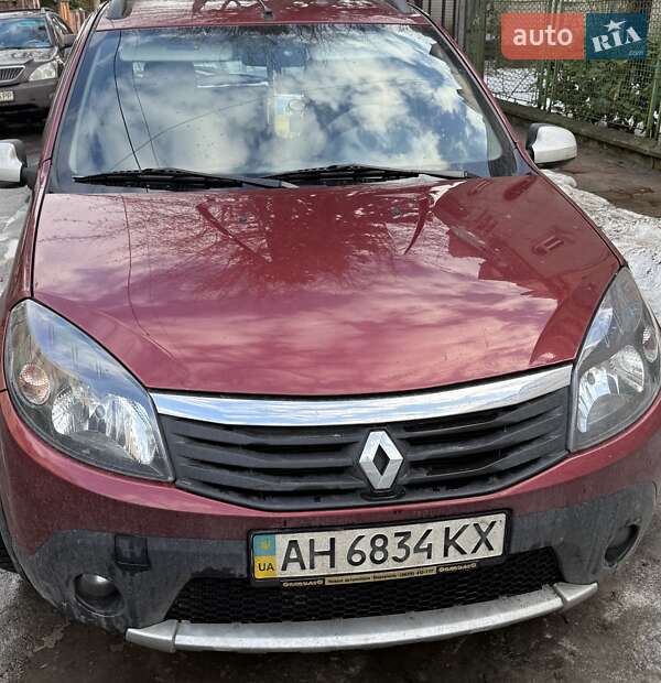 Renault Sandero StepWay 2011 Renault Sandero StepWay 2011