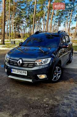 Хэтчбек Renault Sandero StepWay 2019 в Песочине