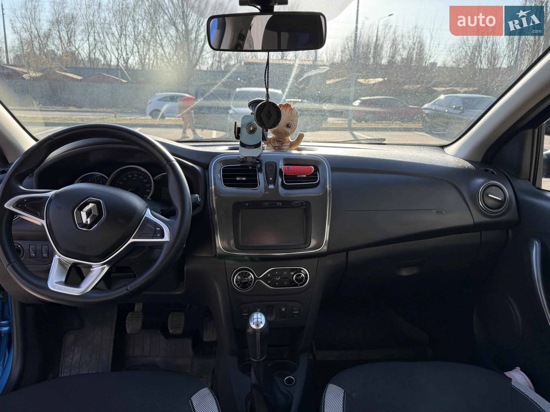 2017 Renault Sandero - мініатюра 12