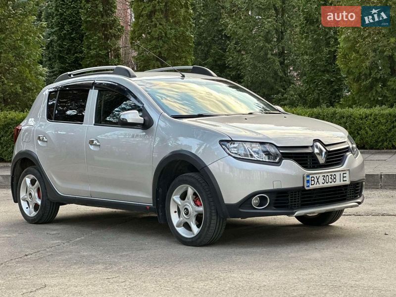 Позашляховик / Кросовер Renault Sandero StepWay 2013 в Нетішині