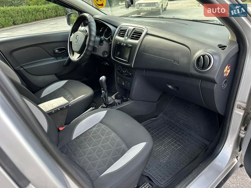 Позашляховик / Кросовер Renault Sandero StepWay 2013 в Нетішині