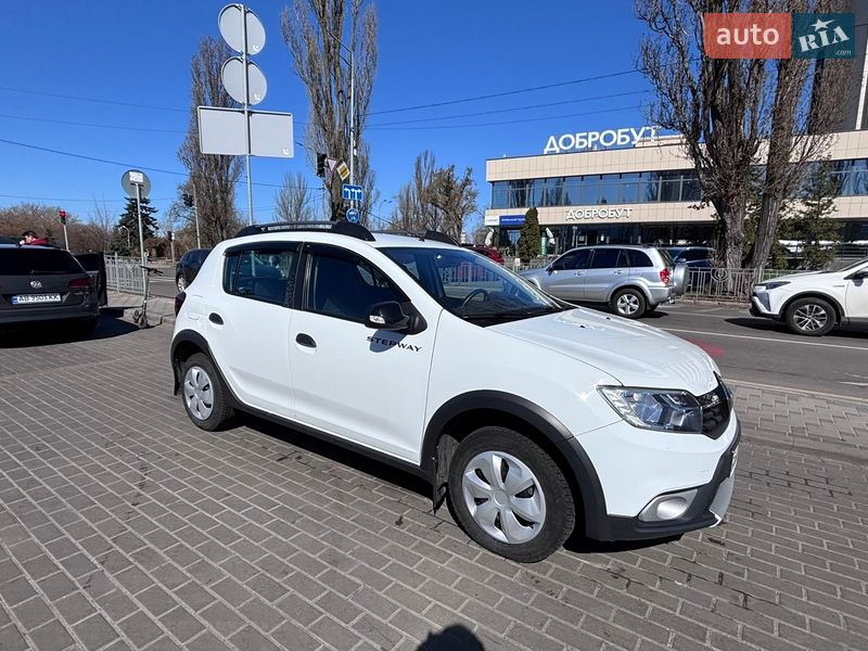 Хетчбек Renault Sandero StepWay 2020 в Києві