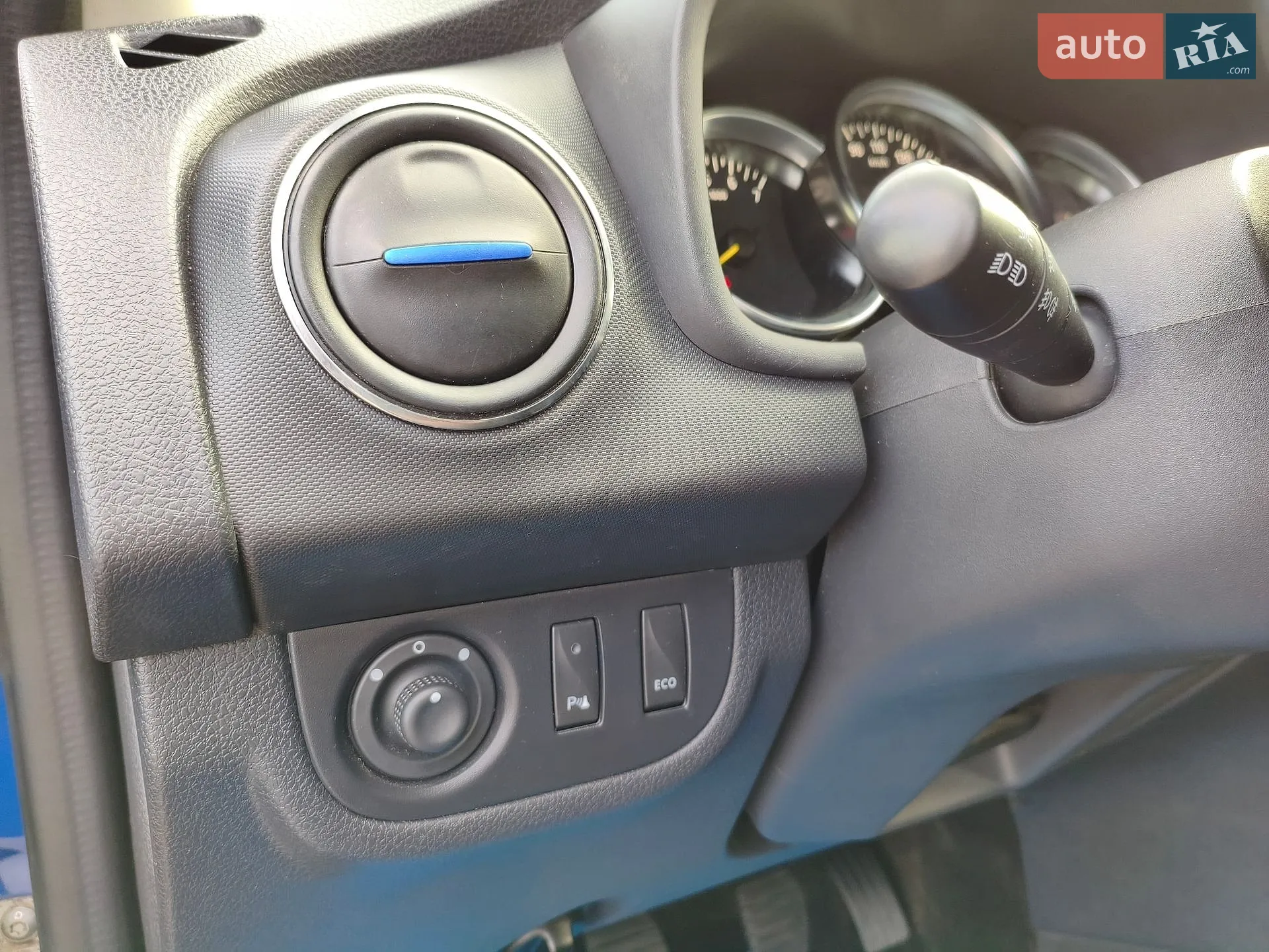 2020 Renault Sandero - мініатюра 28