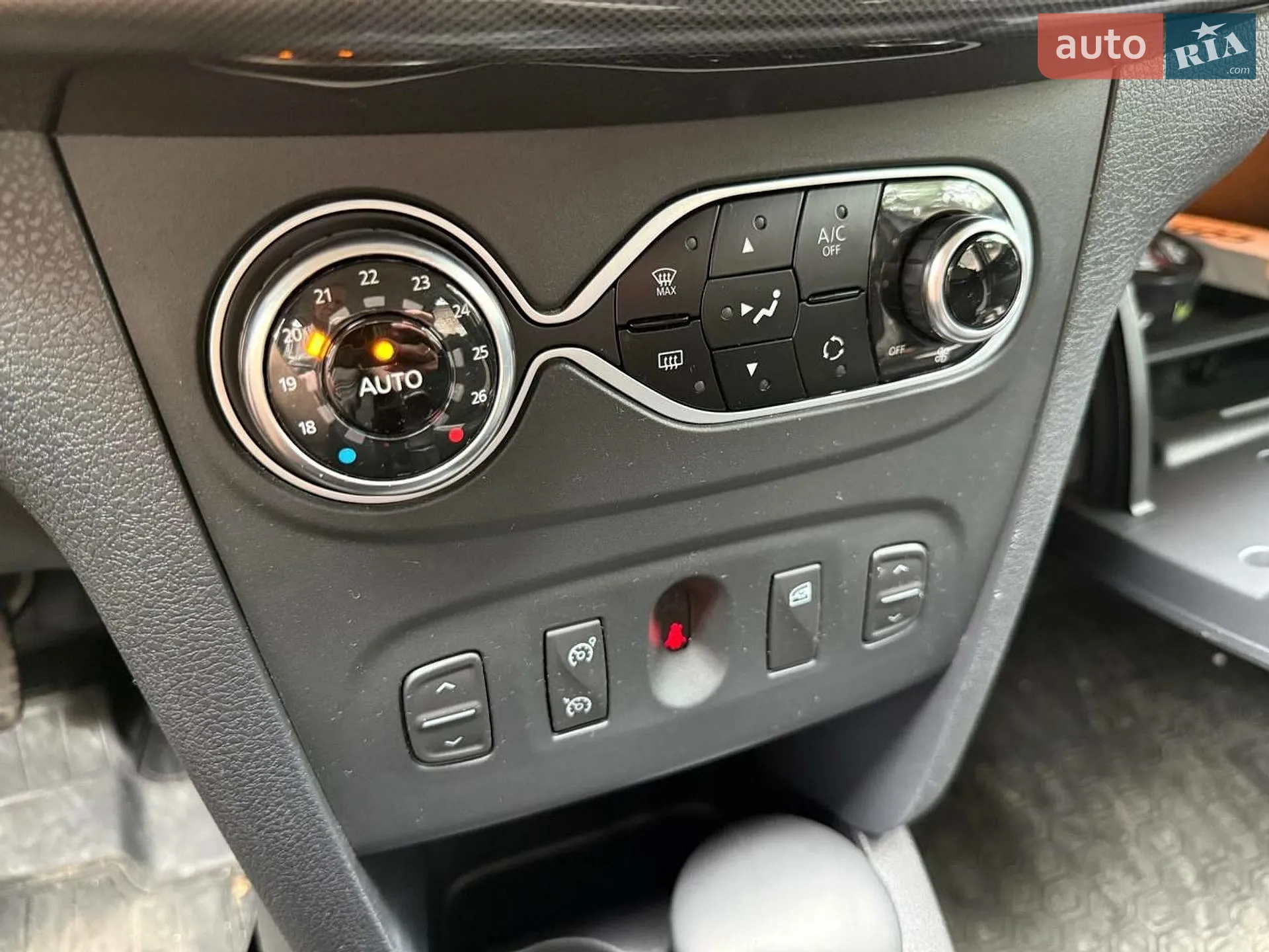2021 Renault Sandero - мініатюра 12