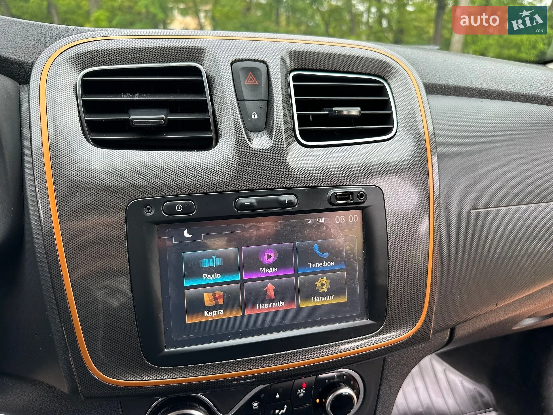 2017 Renault Sandero - мініатюра 81