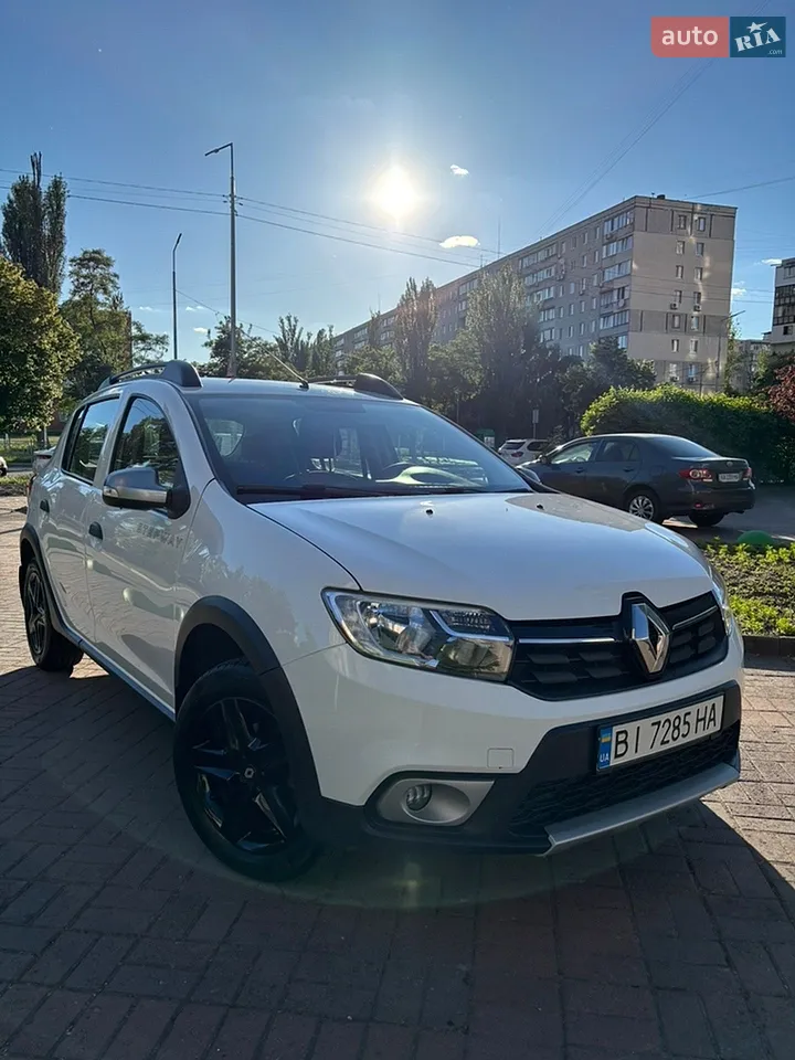 2011 Renault Megane - мініатюра 24
