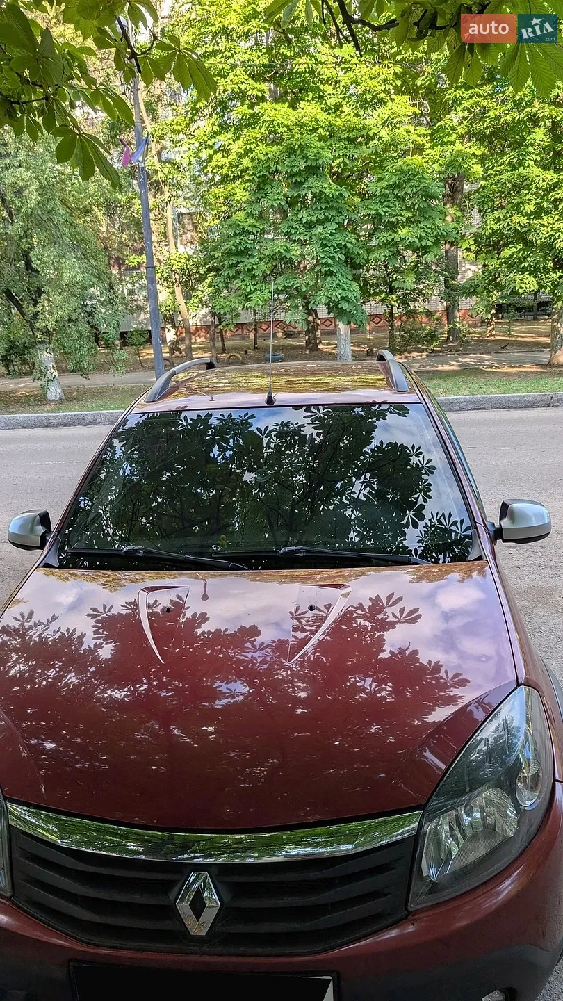 2012 Renault Sandero - мініатюра 2
