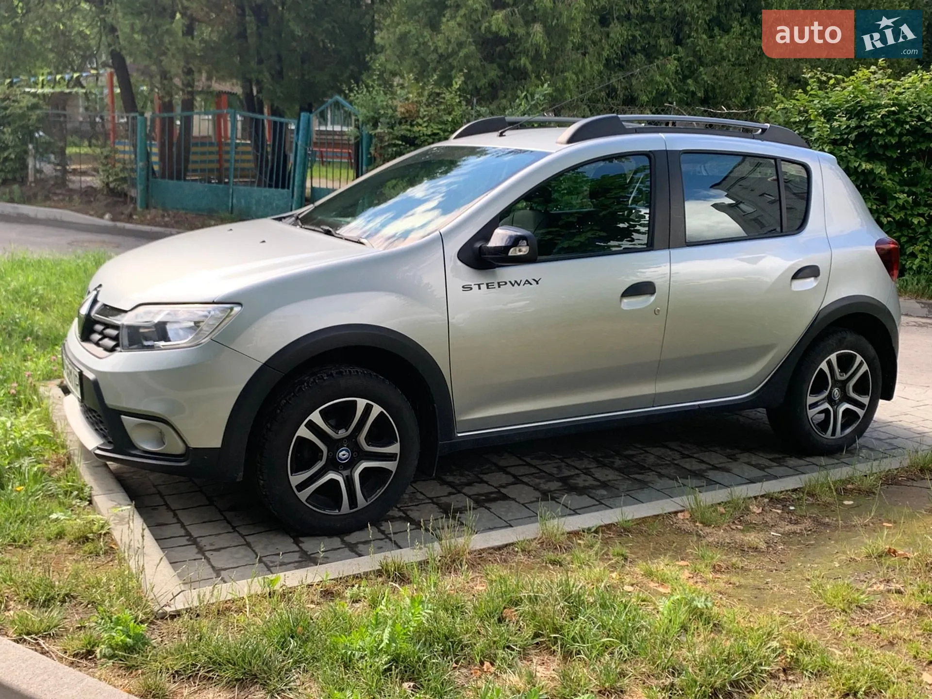 2019 Renault Sandero - мініатюра 2
