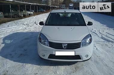 Хэтчбек Renault Sandero 2010 в Тернополе