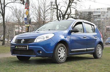 Хэтчбек Renault Sandero 2010 в Николаеве