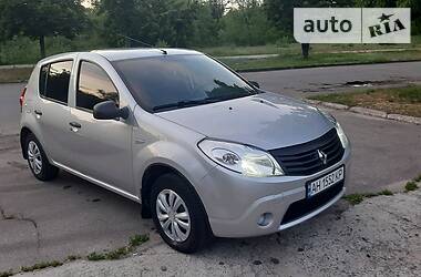 Хэтчбек Renault Sandero 2010 в Северодонецке