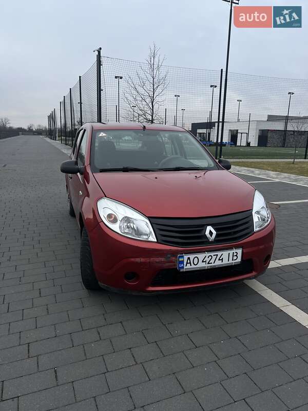 Хэтчбек Renault Sandero 2009 в Мукачево