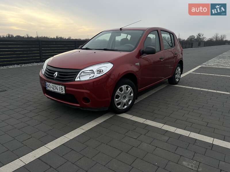 Хэтчбек Renault Sandero 2009 в Мукачево