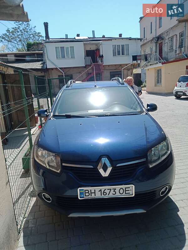 Хетчбек Renault Sandero 2016 в Одесі