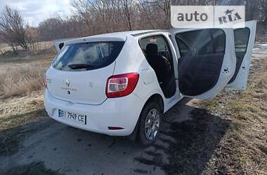 Хетчбек Renault Sandero 2013 в Козельщині