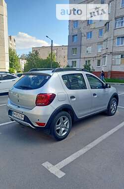 Хэтчбек Renault Sandero 2020 в Чернигове