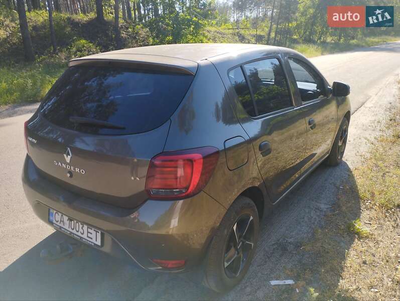 Хетчбек Renault Sandero 2018 в Черкасах