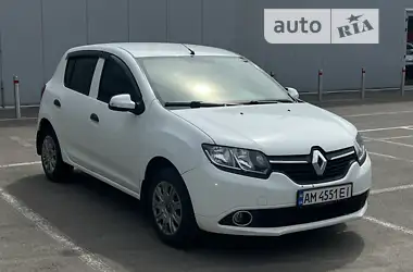 Renault Sandero 2013