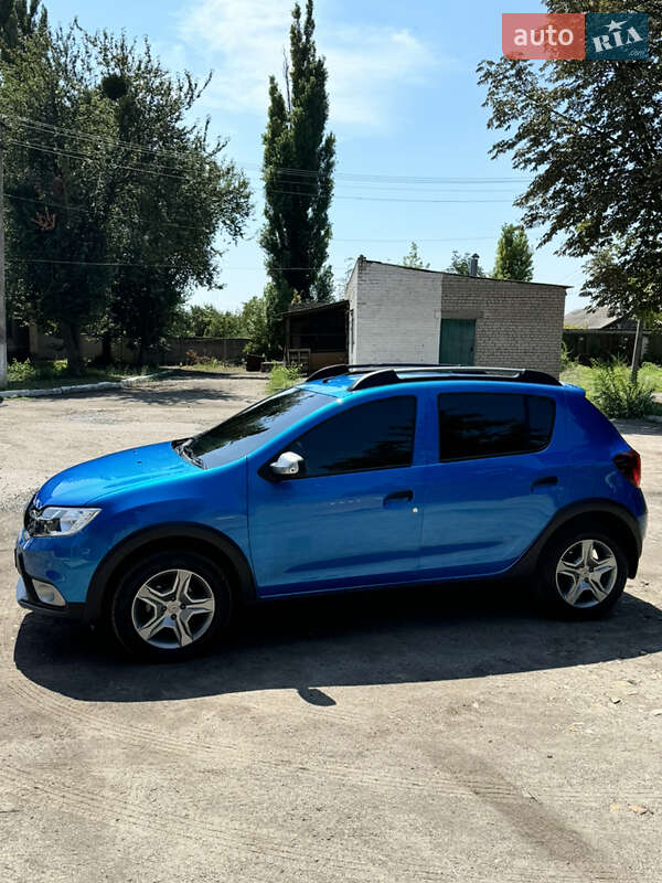 Хетчбек Renault Sandero 2018 в Новомосковську