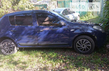 Хетчбек Renault Sandero 2009 в Львові