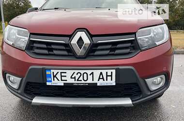 Хэтчбек Renault Sandero 2019 в 